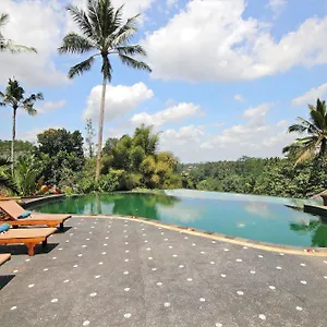 Resort Tanah Merah Art