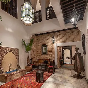 Riad Dar Merzouga Hammam & Jacuzzi